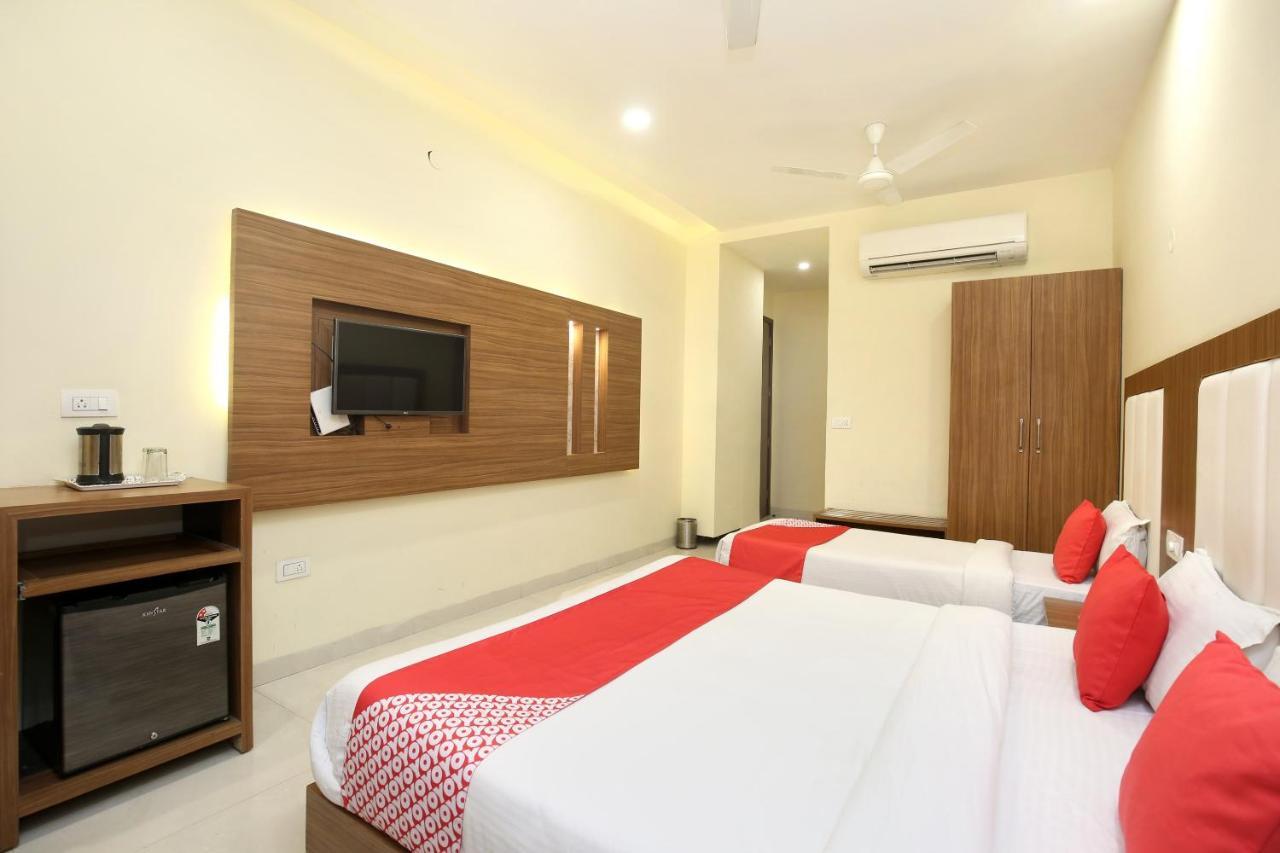 Capital O 8510 Welcome Inn Amritsar Exteriör bild